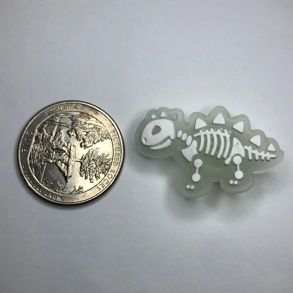 10/$13 Luminous Dinosaur Shoes Charm/Jibbitz